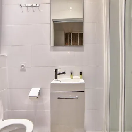 Appartement Cosy Rue Du Faubourg Saint Denis 10 *